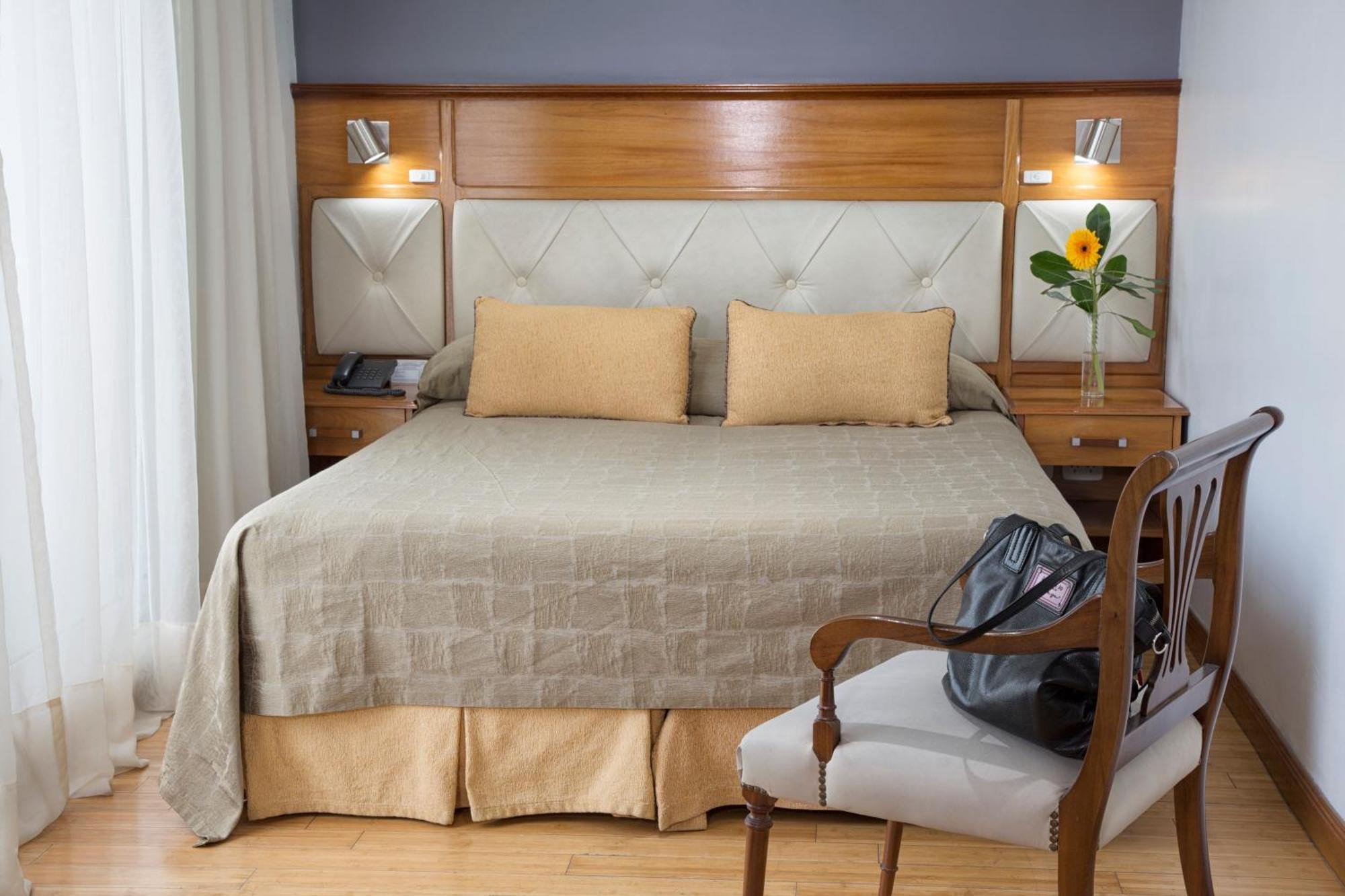 Embajador Hotel 부에노스아이레스 외부 사진
